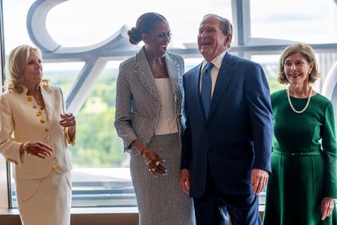 Bush and Obama Reunite at Presidential Center Event