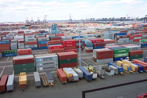 Canada Tariffs Canned Vegetables to Aid Domestic Growers
