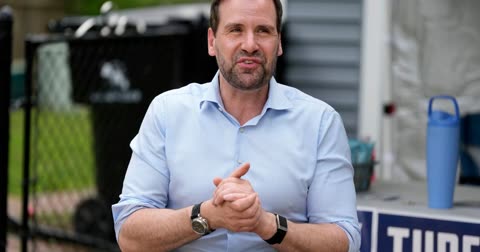 Iowa Senate Race: Turek vs. Hinson