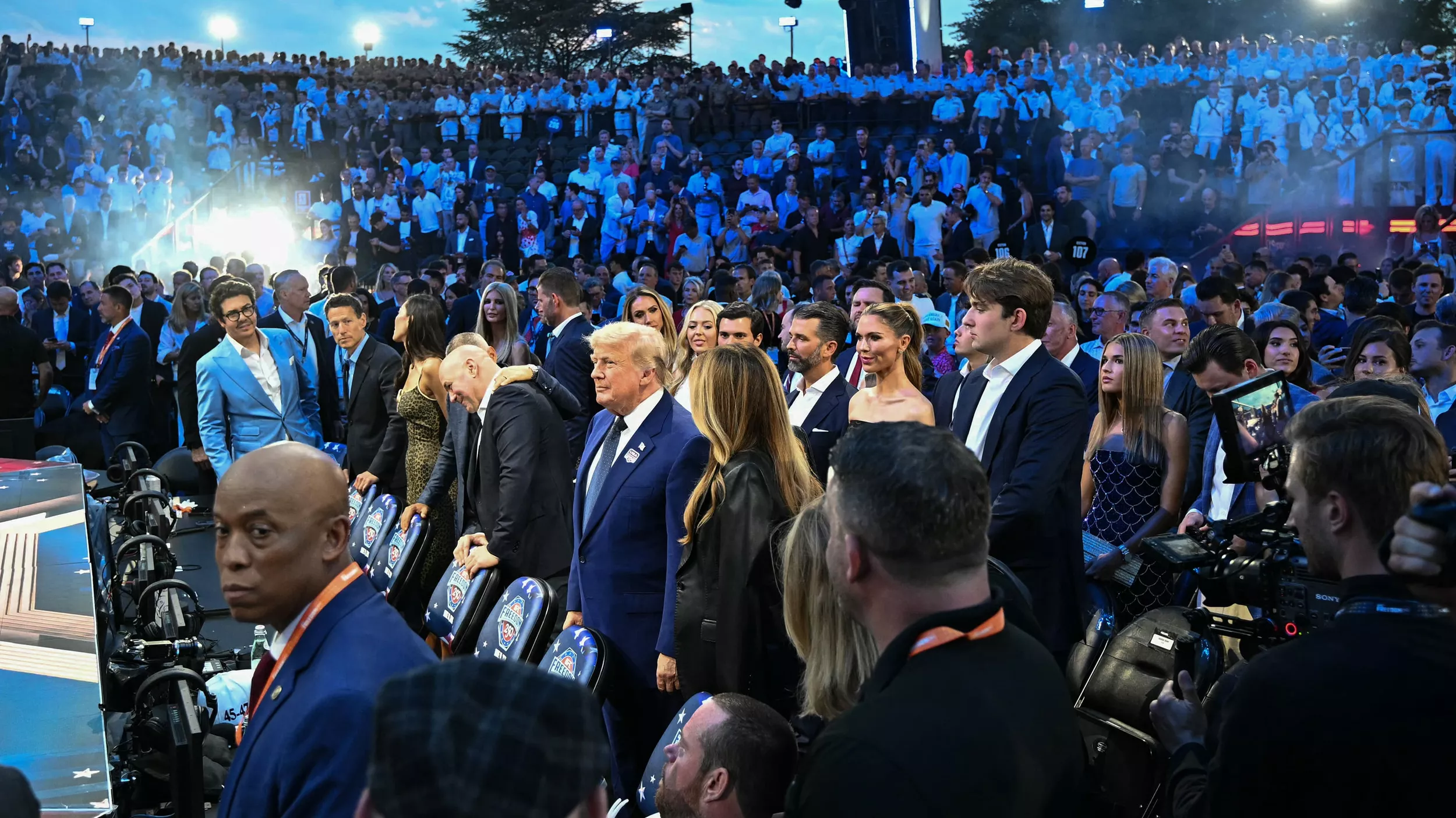 Trump hosts UFC fights at White House for birthday